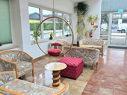 Hotel Pause