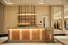 Stylish Condo - Cozy Urban Living