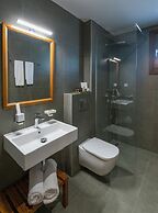 Villa Melia Luxury Suites