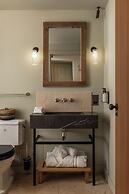 Louma Country Hotel