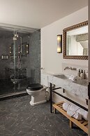 Louma Country Hotel