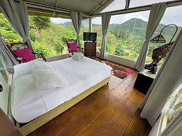 VISTA HERMOSA