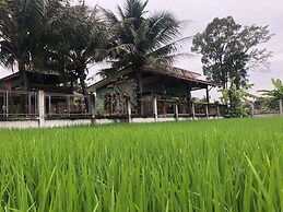 Smile Homna Rest house