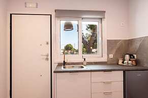 AMELI COZY APARTMENTS