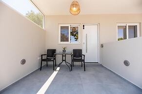 AMELI COZY APARTMENTS