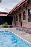 Macaws Villa
