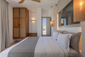Evira Suites