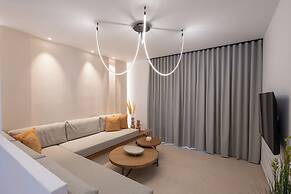 Evira Suites