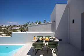 Evira Suites