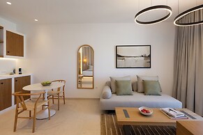 Evira Suites