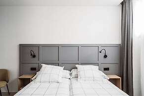 Chamberi Standard Studio