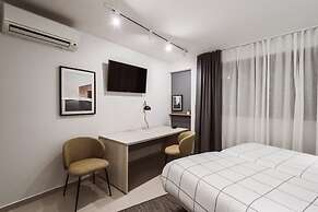Chamberi Business Studio