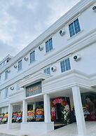 Bumi Geulis Hotel & Residence