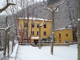 Alberg Roques Blanques