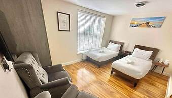Silk Hotel