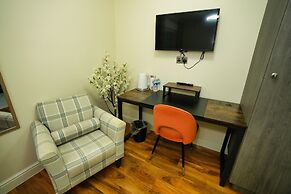 Silk Hotel