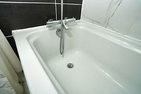 Silk Hotel