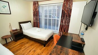 Silk Hotel