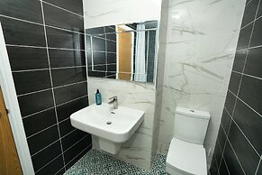 Silk Hotel