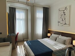 Pera Standard Rooms