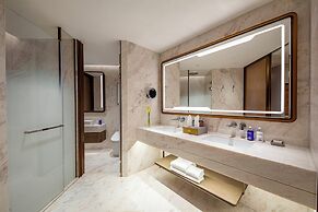 Voco Sanya Bay By Ihg