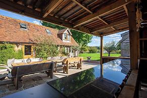 Wonderland Party Retreat