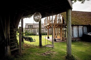 Wonderland Party Retreat