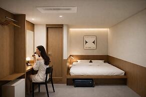 HOTEL ON YOU