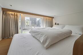 HOTEL ON YOU