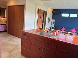 Senaha House B