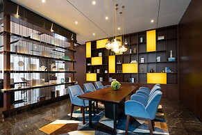 Hangzhou Canal Hampton by Hilton Hotel