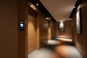 Hangzhou Canal Hampton by Hilton Hotel