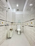 Anh House