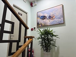 Anh House
