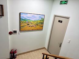 Anh House
