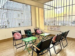Anh House