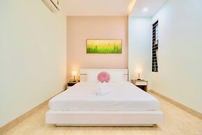 Anh House