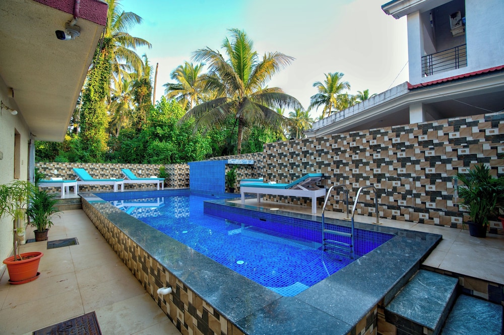 Eyokar 4 BHK Villa Candolim