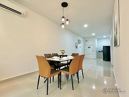 1 Medini Legoland by Stayrene