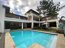 Be-ing Suites Davao