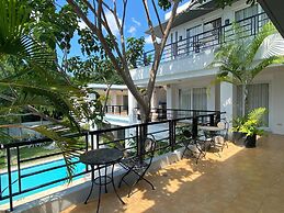 Be-ing Suites Davao