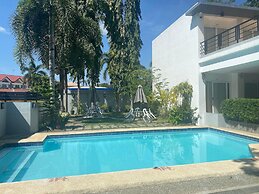 Be-ing Suites Davao