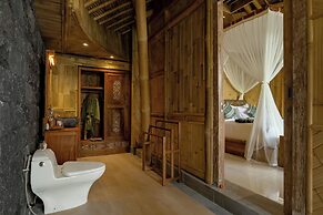 Roshan Bamboo Ubud Villa