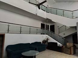 Hotel Saiba Lodging