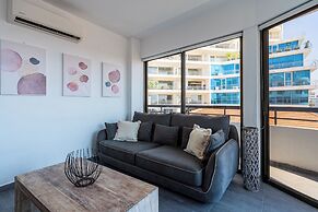 Fiesta 1-BR Apt. & Balcony in Larnaca