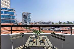 Fiesta 1-BR Apt. & Balcony in Larnaca