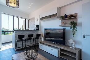 Fiesta 1-BR Apt. & Balcony in Larnaca