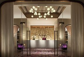 Paiza Lofts at Parisian