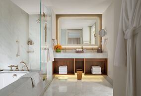 Paiza Lofts at Parisian