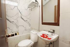 Hanoi Golden Lotus & Spa